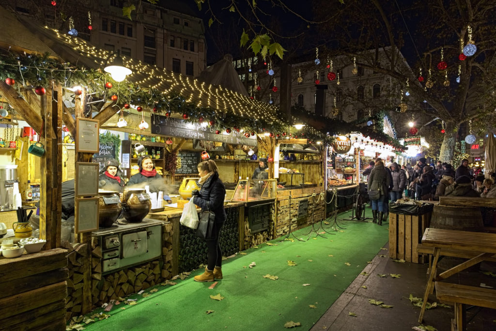 Christmas markets in Budapest| Visit Hungary | Visit Budapest